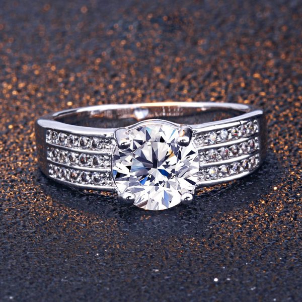Luxury Women's Engagement Rings Sterling Silver Cubic Zirconia Wedding Rings With 925 Stamped