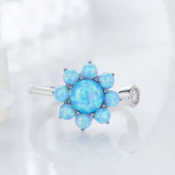 High Quality 925 Sterling Silver Platinum Colour Flower Shaped Blue Fire Opal Engagement Ring Finger Rings Jewellery